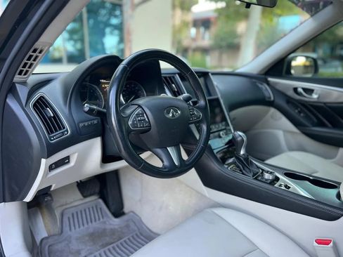 Used 2014 INFINITI Q50 w/ All Weather Package image 29