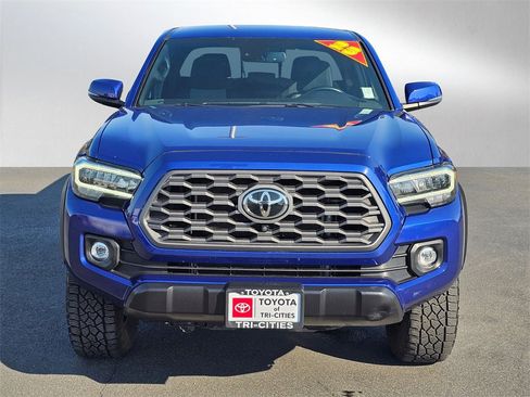Used 2023 Toyota Tacoma TRD Off-Road image 8