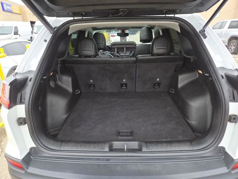 Used 2019 Jeep Cherokee Trailhawk w/ Comfort/Convenience Group image 19