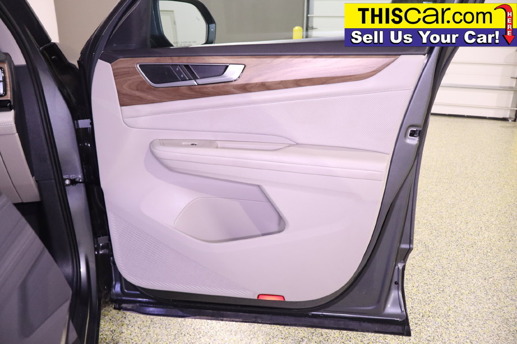 Used 2024 Volkswagen Atlas SE FWD image 40