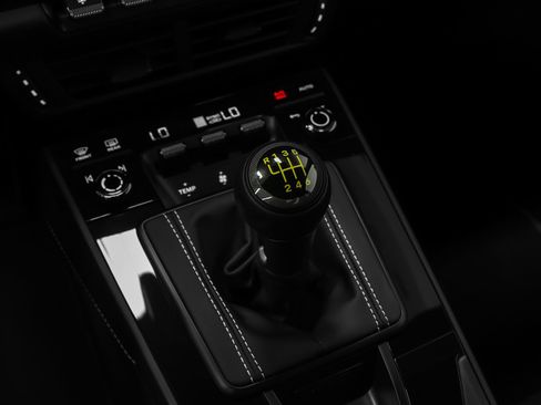 Certified 2026 Porsche 911 GT3 RWD image 55