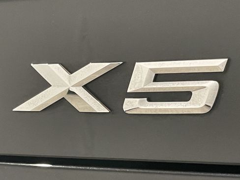 Certified 2024 BMW X5 xDrive40i w/ Parking Assistance Package AWD/4WD image 24