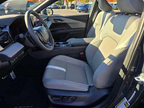 Certified 2026 Toyota Camry SE FWD image 24