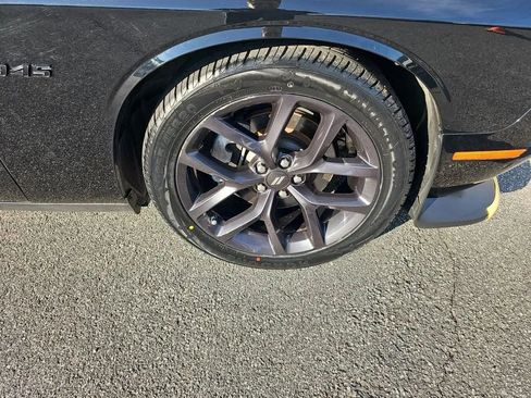 Used 2023 Dodge Challenger R/T w/ Blacktop Package image 9