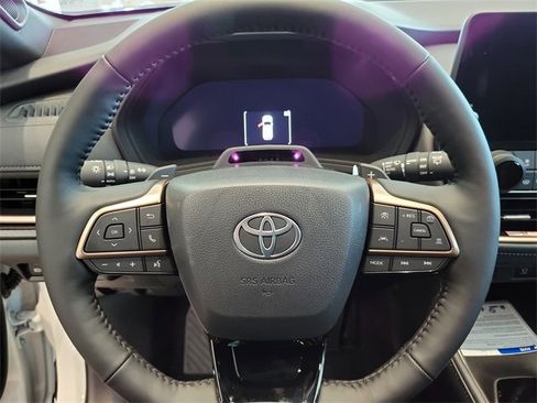 Used 2025 Toyota Grand Highlander MAX Platinum image 9