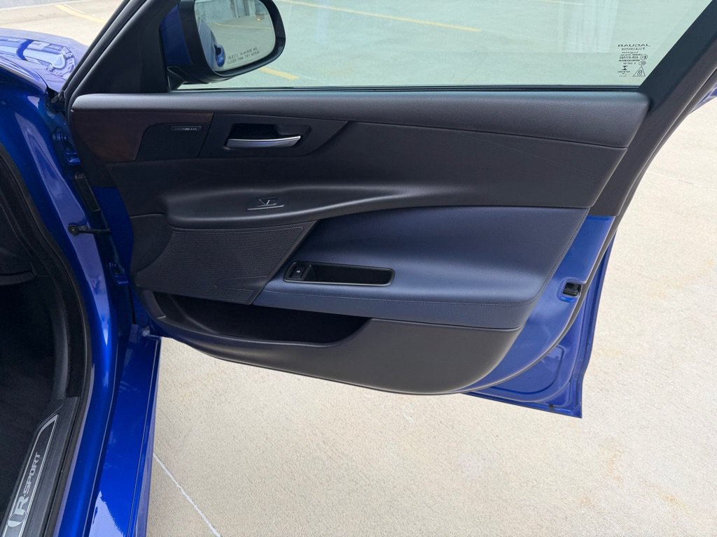 Used 2017 Jaguar XE R-Sport RWD image 28