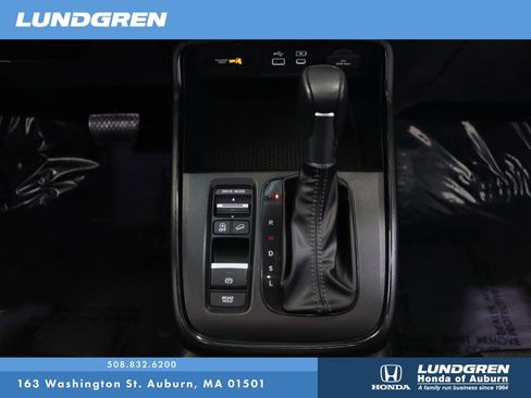 Used 2024 Honda CR-V EX image 26