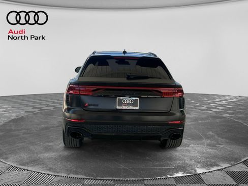 Used 2022 Audi RS Q8 w/ Black Optic Package AWD/4WD image 4