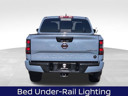Used 2023 Nissan Frontier PRO-4X w/ Pro Convenience Package AWD/4WD image 9