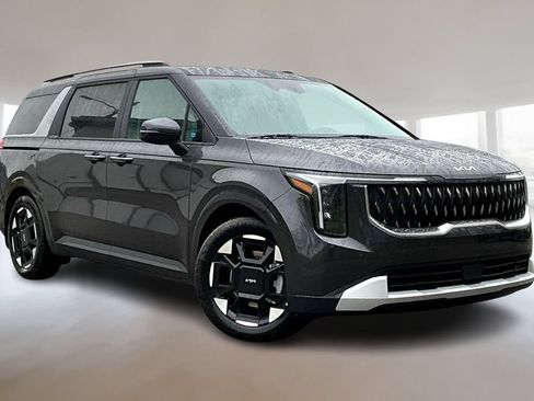 New 2026 Kia Carnival EX FWD image 2
