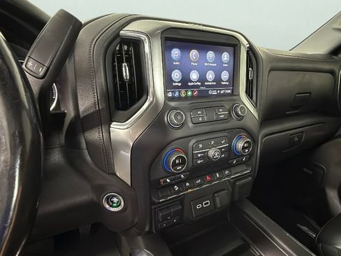 Used 2021 Chevrolet Silverado 1500 LT Trail Boss w/ Convenience Package II AWD/4WD image 22