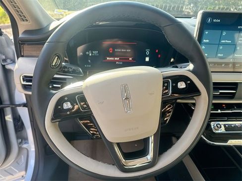 New 2026 Lincoln Corsair Reserve image 14