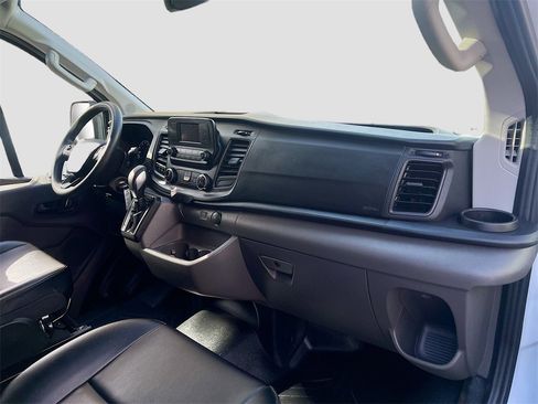 Used 2024 Ford Transit 150 Low Roof AWD image 25