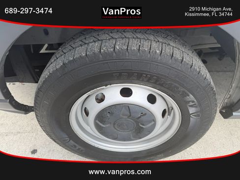 Used 2015 Ford Transit 250 130 Low Roof RWD image 17