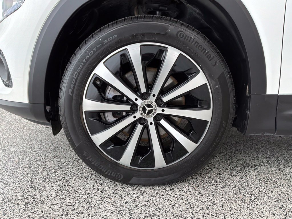 Used 2023 Mercedes-Benz GLB 250 image 4