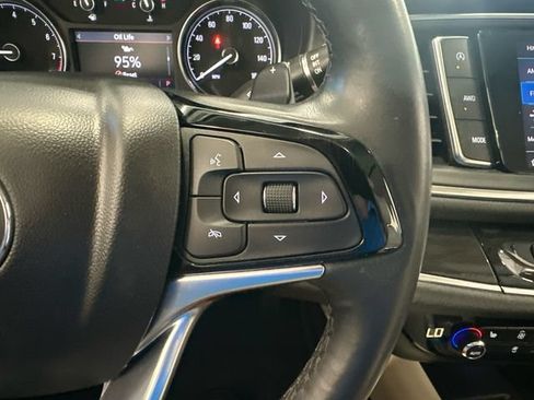Used 2024 Buick Enclave Essence w/ Experience Buick Package AWD/4WD image 16