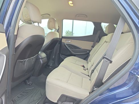 Used 2017 Hyundai Santa Fe Sport image 5