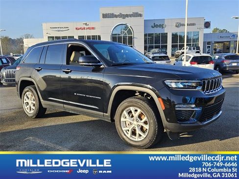 Used 2023 Jeep Grand Cherokee Limited w/ Luxury Tech Group II image 1