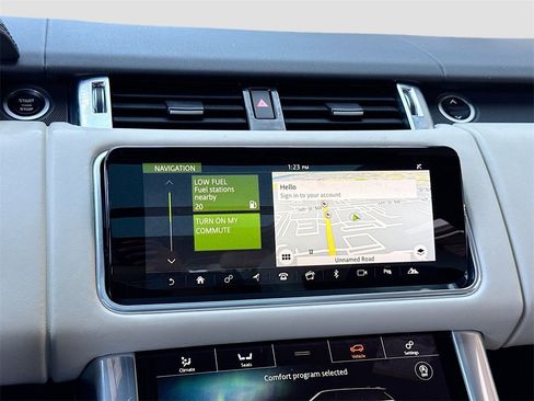 Used 2021 Land Rover Range Rover Sport HST image 18