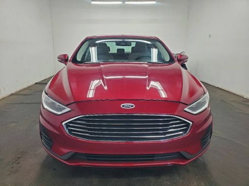 Used 2019 Ford Fusion SEL FWD image 2