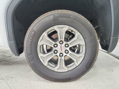 Used 2025 GMC Sierra 1500 SLT image 46