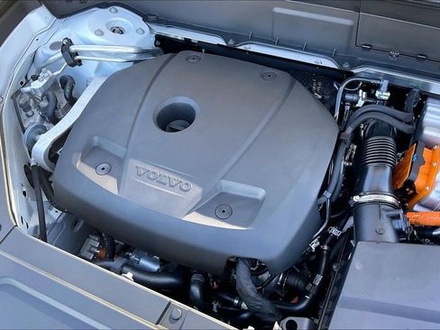 New 2026 Volvo XC90 T8 Ultra w/ Protection Package Premier AWD/4WD image 30