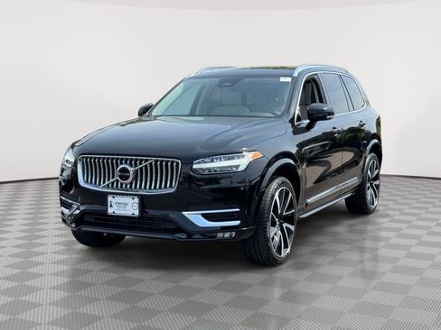 Used 2023 Volvo XC90 B6 Plus w/ Protection Package Premier AWD/4WD image 2