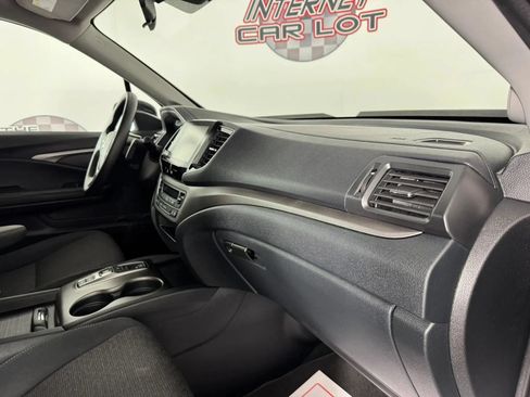 Used 2023 Honda Ridgeline Sport image 12