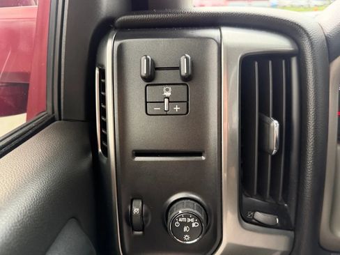 Used 2018 Chevrolet Silverado 1500 LT w/ All Star Edition RWD image 24