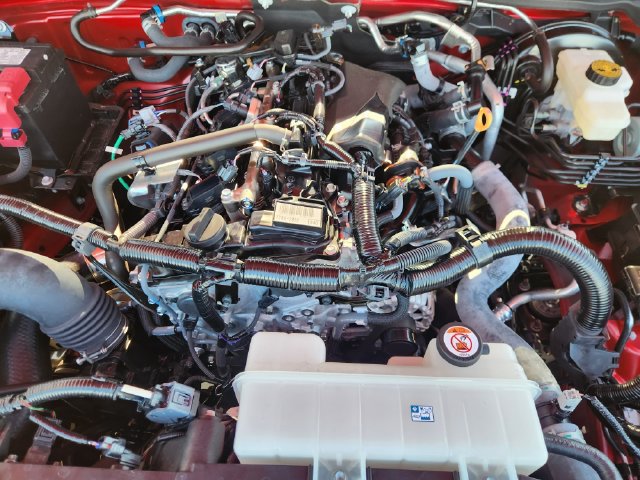 Certified 2026 Toyota Tacoma SR5 AWD/4WD image 32