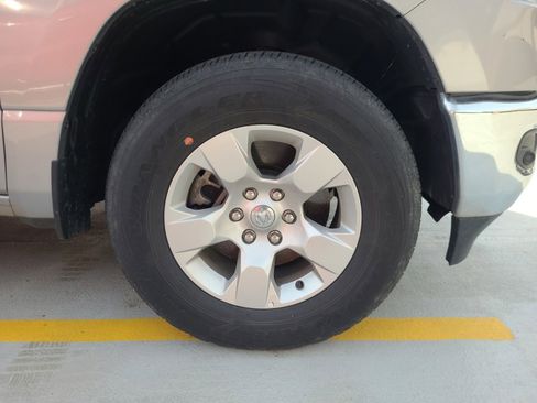 Used 2023 RAM 1500 Big Horn image 29