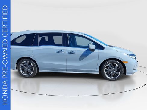 Certified 2023 Honda Odyssey Elite image 4