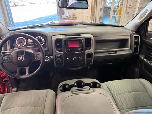 Used 2016 RAM 1500 Express w/ Popular Equipment Group AWD/4WD image 12