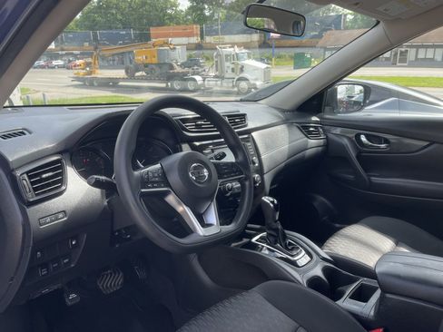 Used 2018 Nissan Rogue S AWD/4WD image 7