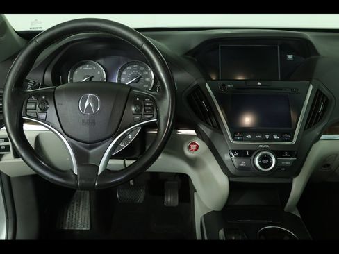 Used 2019 Acura MDX SH-AWD image 14