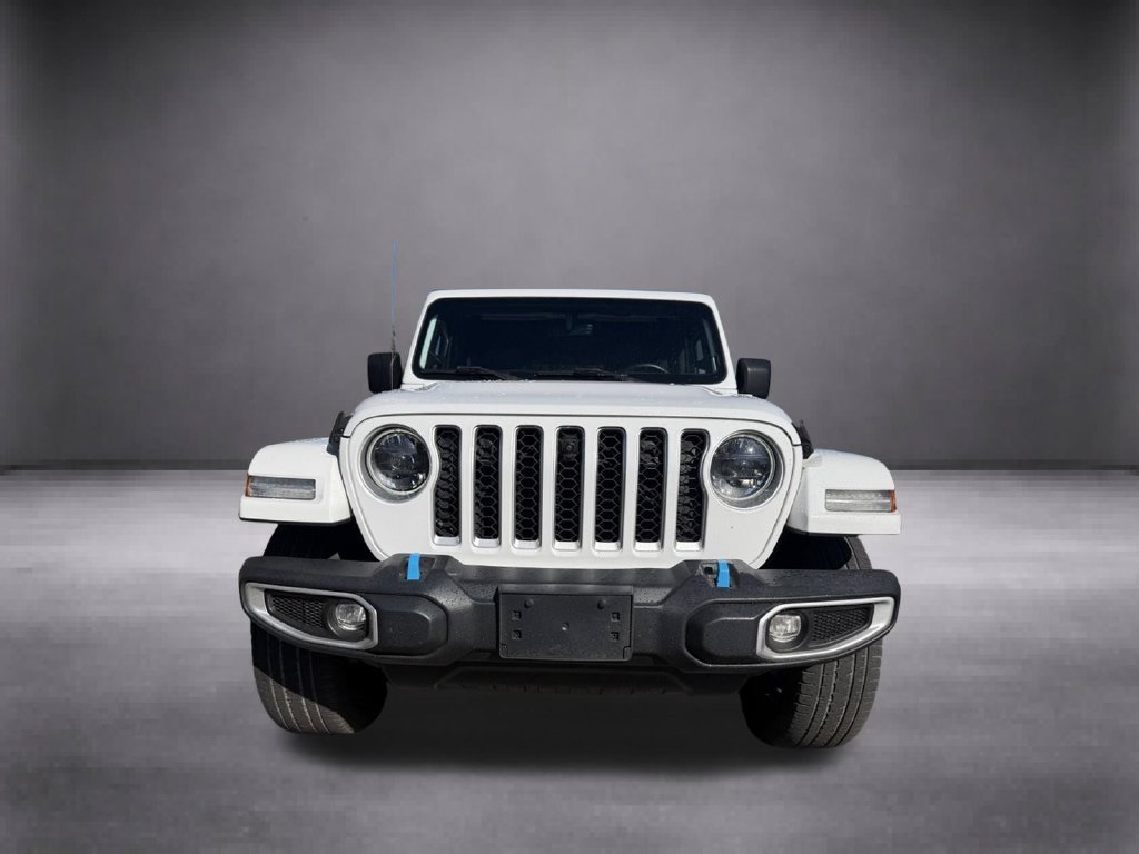 Used 2023 Jeep Wrangler Unlimited Sahara w/ Cold Weather Group AWD/4WD image 4