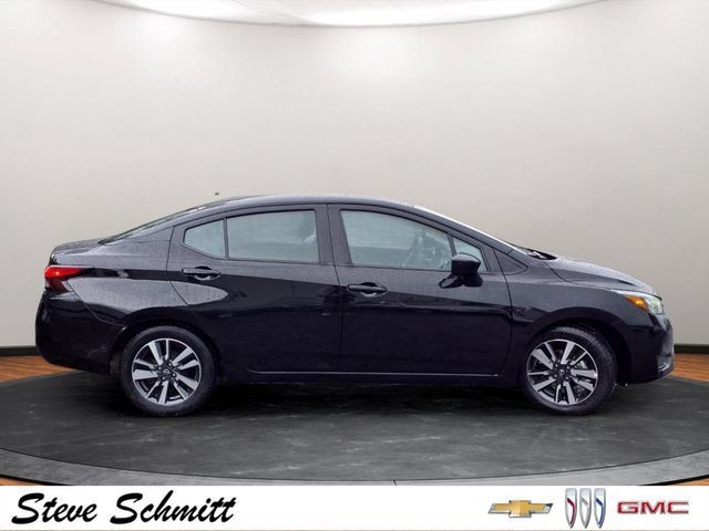 Used 2025 Nissan Versa SV FWD image 23