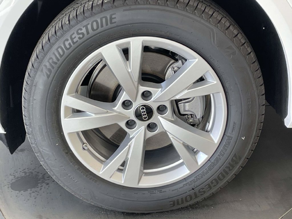 New 2026 Audi Q5 Premium AWD/4WD image 11