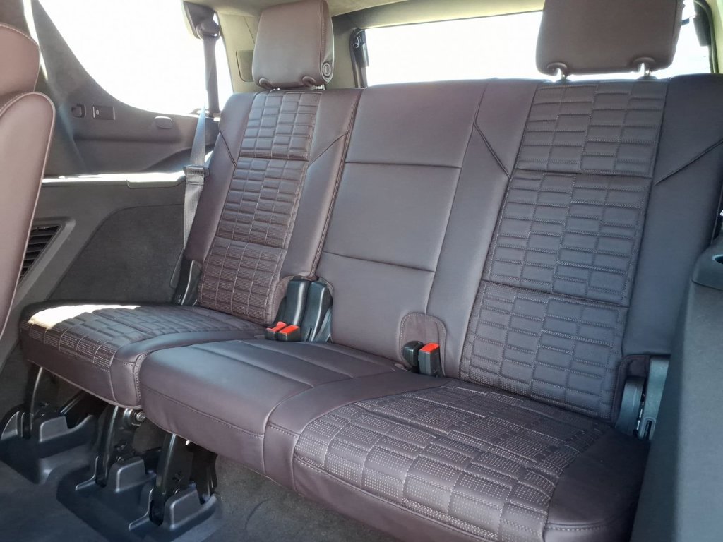 Used 2024 Cadillac Escalade Sport Platinum w/ LPO, ONYX Package AWD/4WD image 23