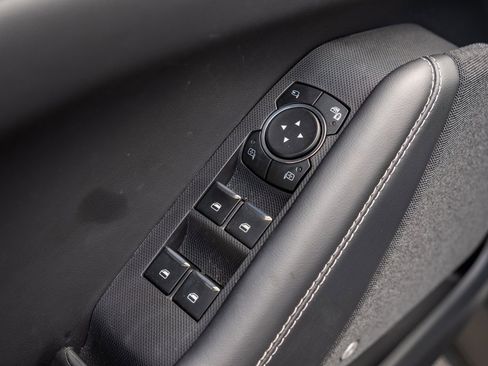 Used 2025 Ford Mustang Mach-E Premium image 11