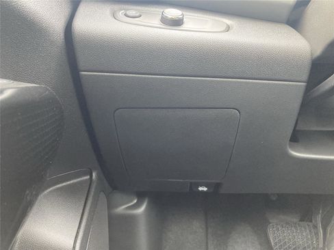 New 2026 Chevrolet Trax LT w/ Driver Confidence Package image 31