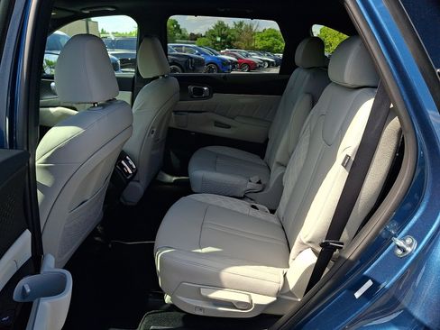 New 2026 Kia Sorento SX Prestige AWD/4WD image 6