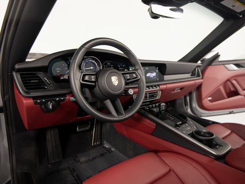 Certified 2024 Porsche 911 Carrera S image 4