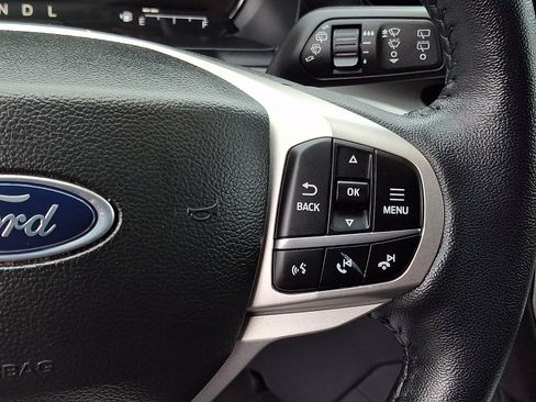 Certified 2023 Ford Explorer XLT AWD/4WD image 23
