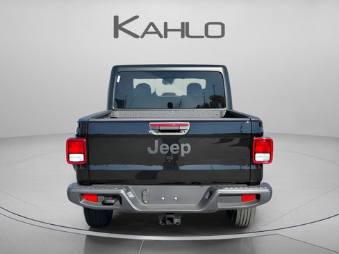 New 2026 Jeep Gladiator Sport image 3