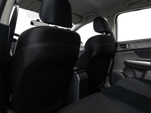 Used 2015 Subaru Crosstrek 2.0i Premium image 19