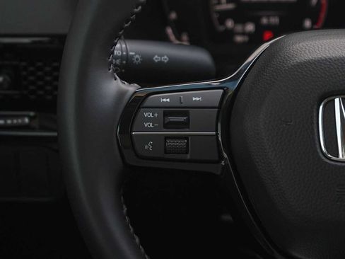 Used 2026 Honda CR-V EX-L image 17