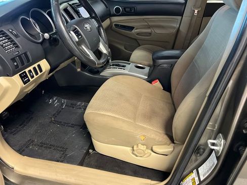 Used 2013 Toyota Tacoma PreRunner w/ SR5 Pkg image 6