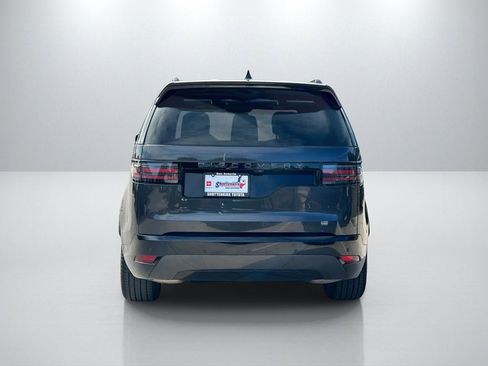 Used 2025 Land Rover Discovery Dynamic SE image 6