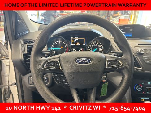 Used 2017 Ford Escape SE w/ SE Cold Weather Package AWD/4WD image 10